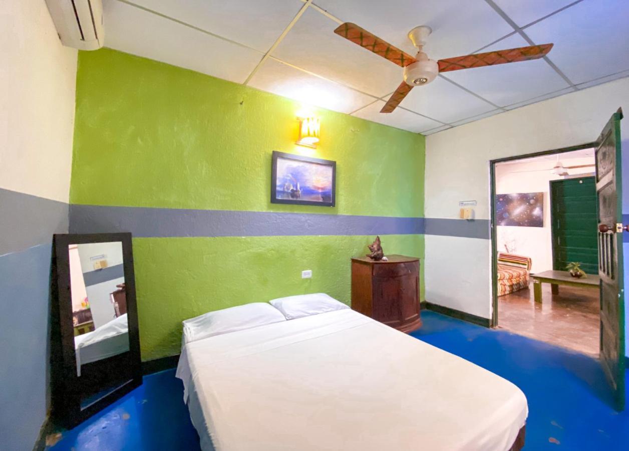 Hostel Villa Mary Taganga Exterior photo